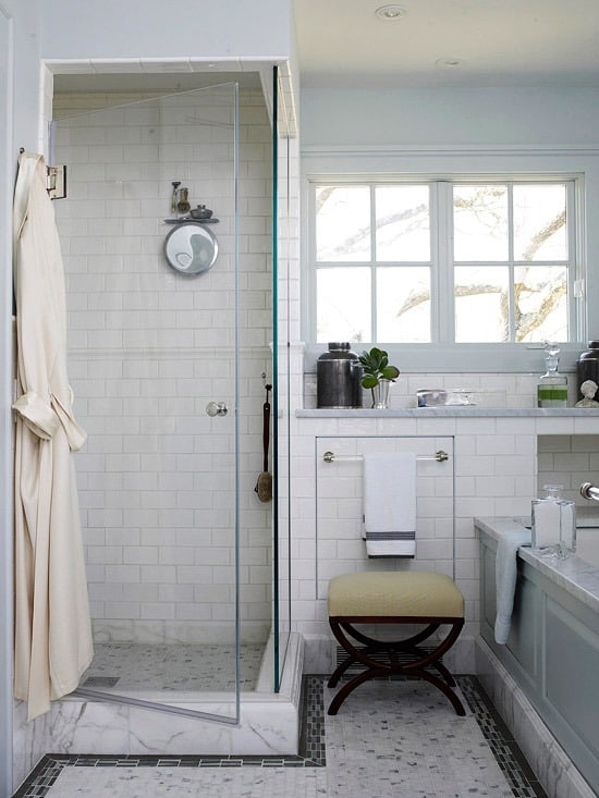 1-Small-Walk-In-Showers-With-Subway-Tile.jpg