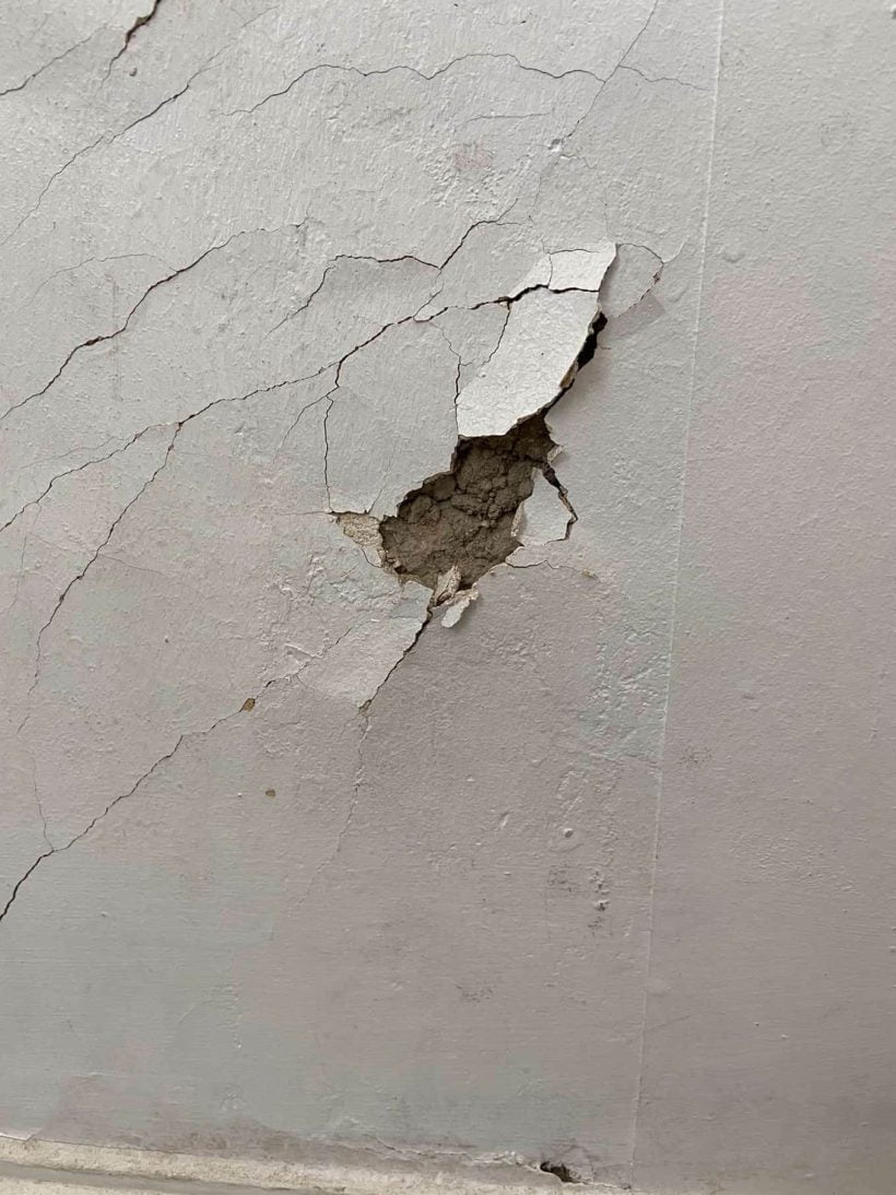 Drywall Crumbling - How to Repair Damaged Drywall