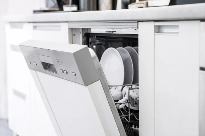 Kenmore Dishwasher Not Draining- Causes and Solutions